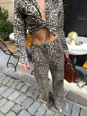 Leopar Desenli Denim Takım