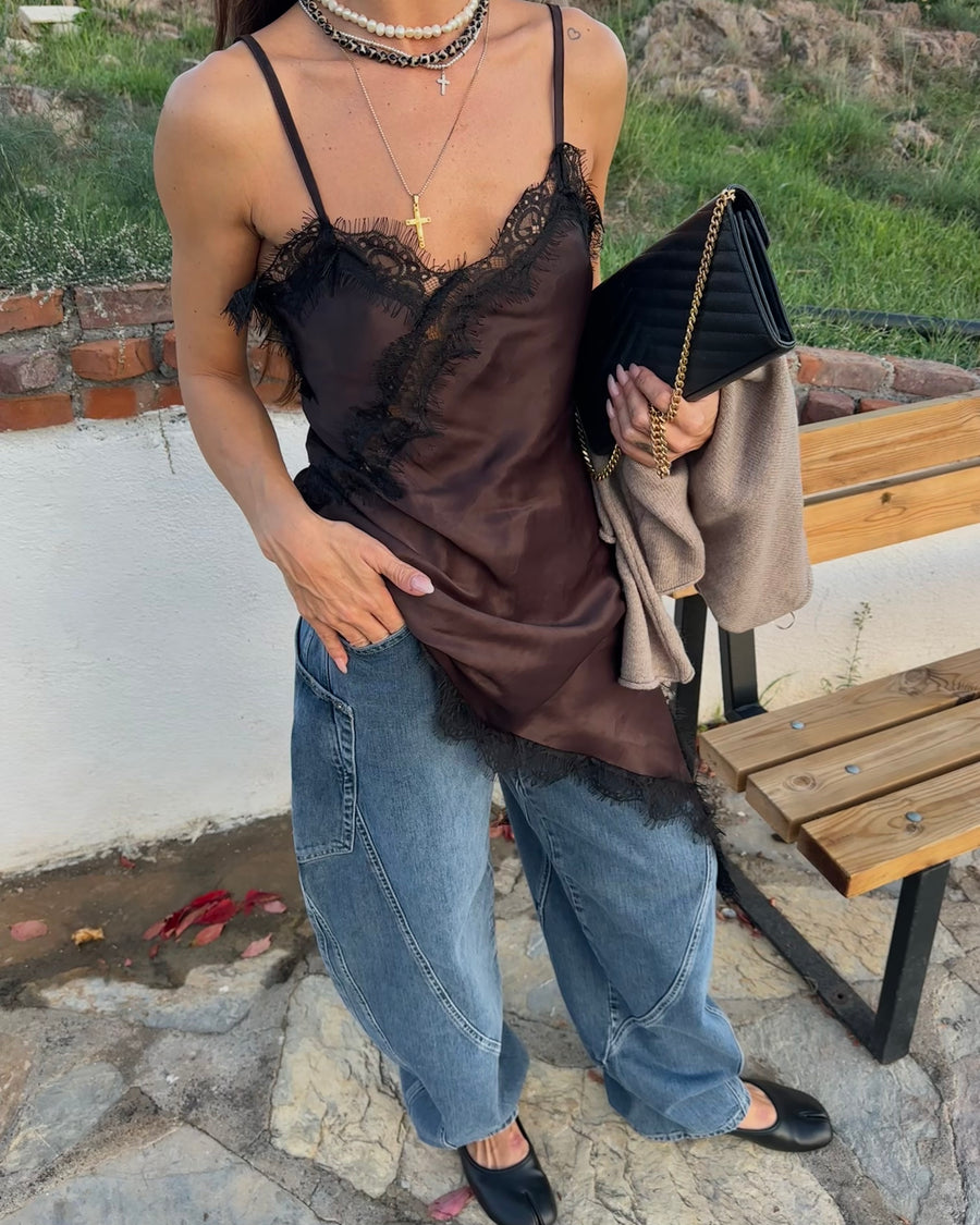 Acı Kahve Saten Dantelli Bluz