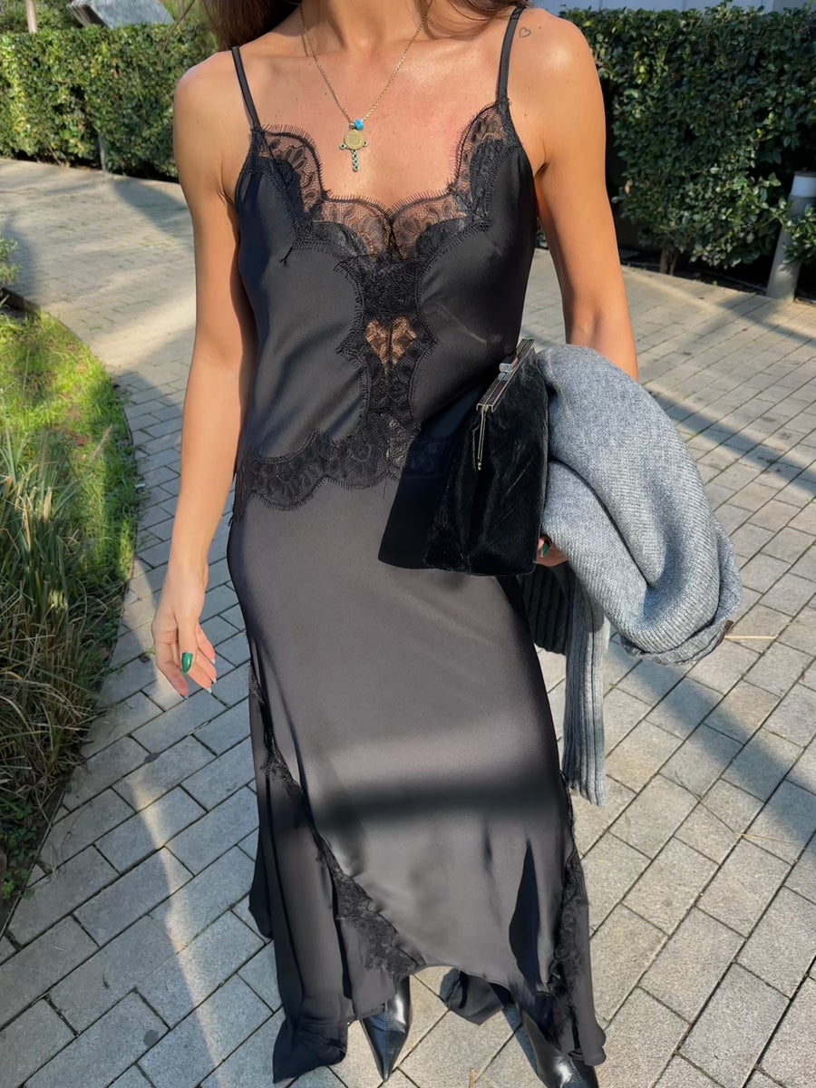 Dantelli Maxi Saten Elbise