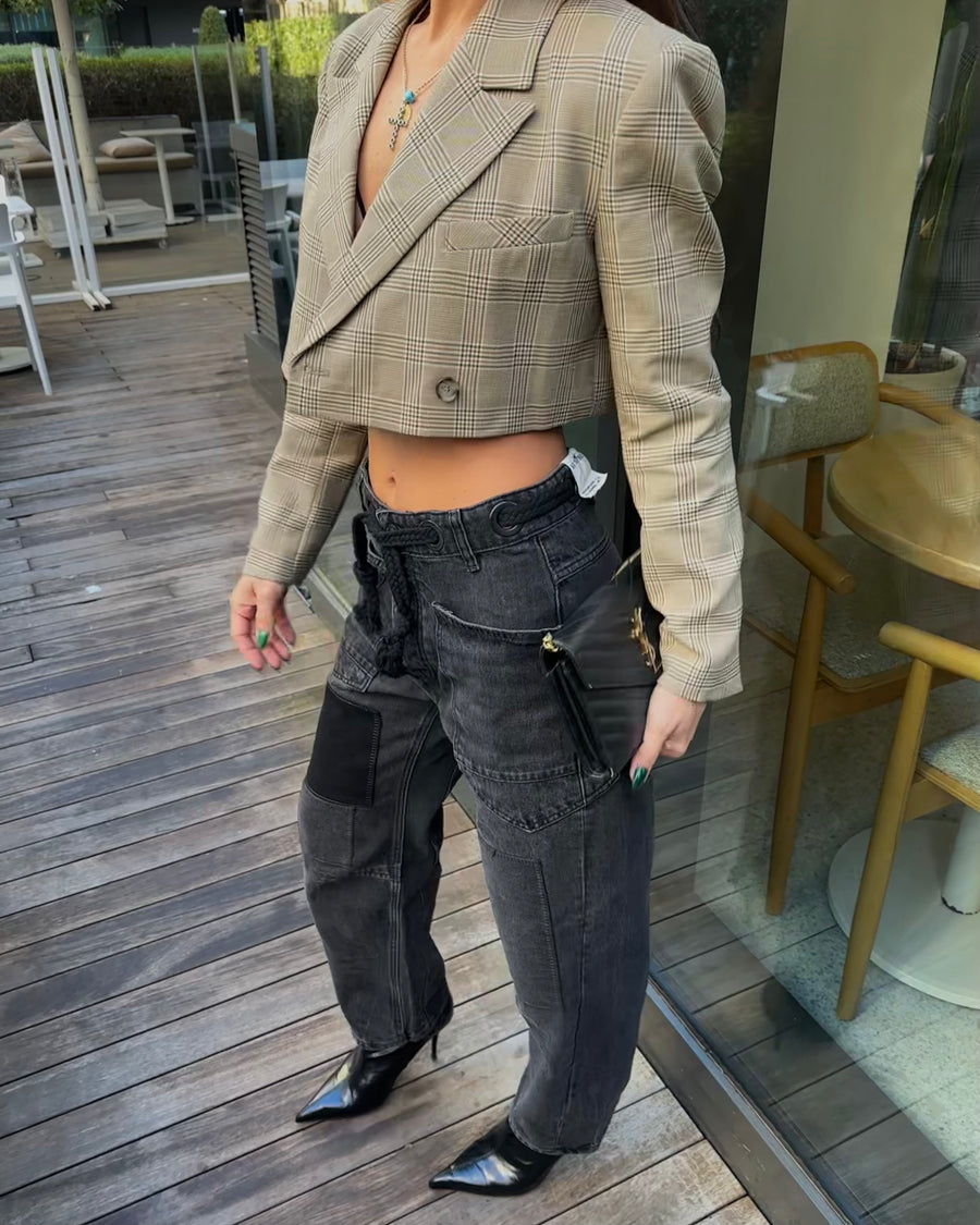 Kareli Crop Blazer