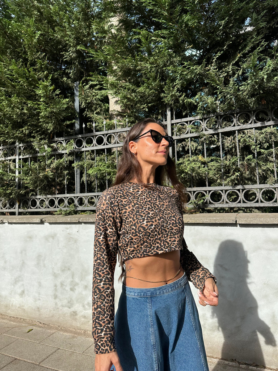 Leopar Crop